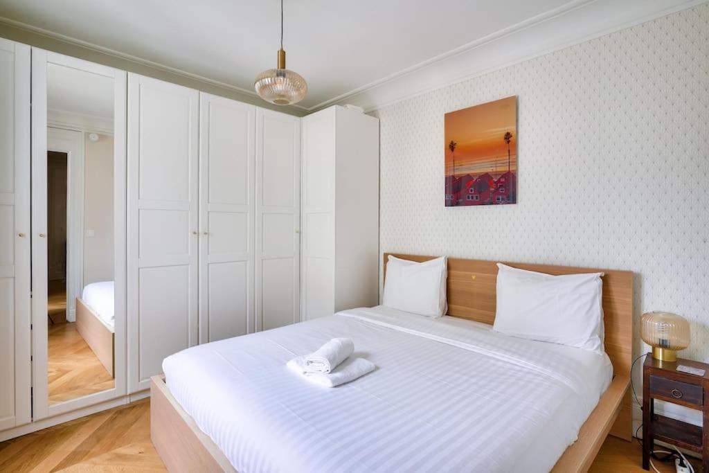 Superbe Appartement A 2 Min A Pied De La Station De Metro Paris Extérieur photo